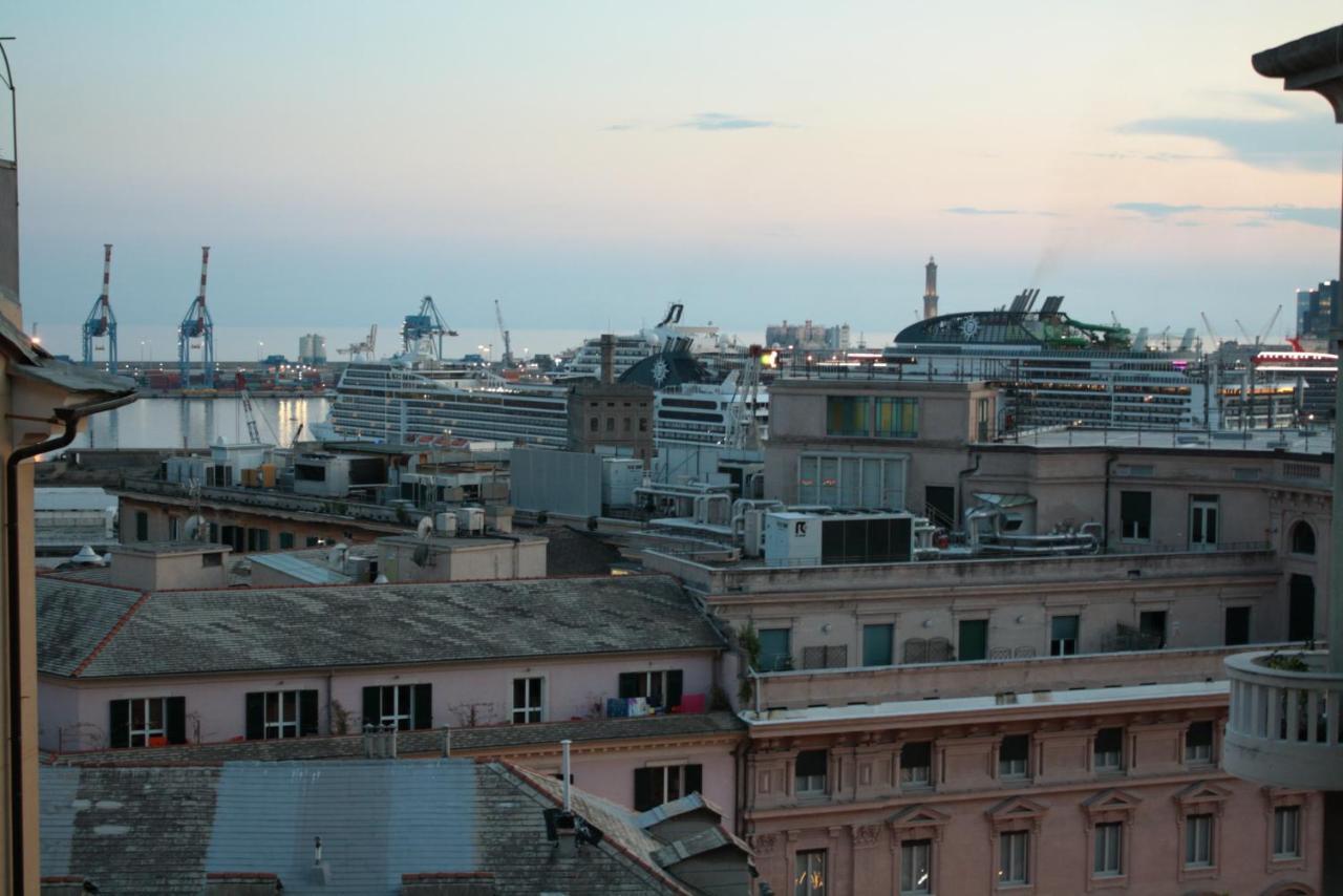 Hotel Vittoria Genoa Bagian luar foto